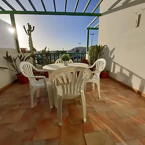 https://apartamento-arena-playa-blanca-lanzarote.in-canary-islands.com